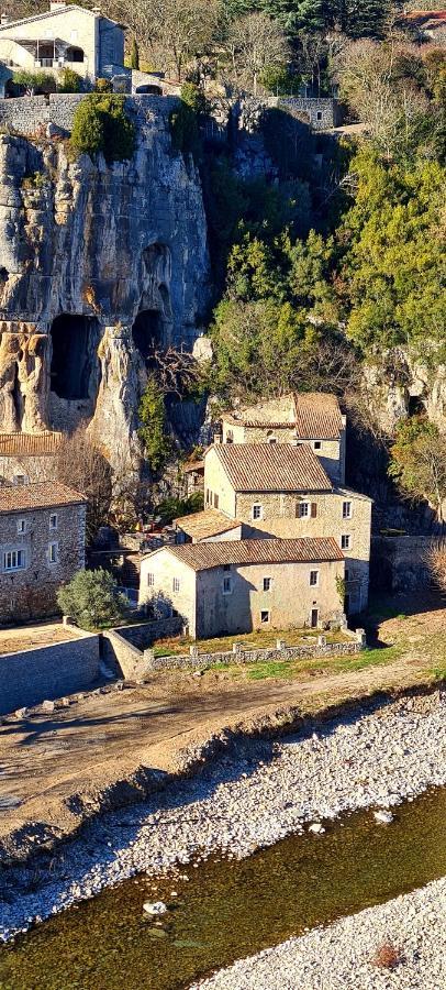 Bed and Breakfast Lou Mouli Di Baou Labeaume Exterior foto