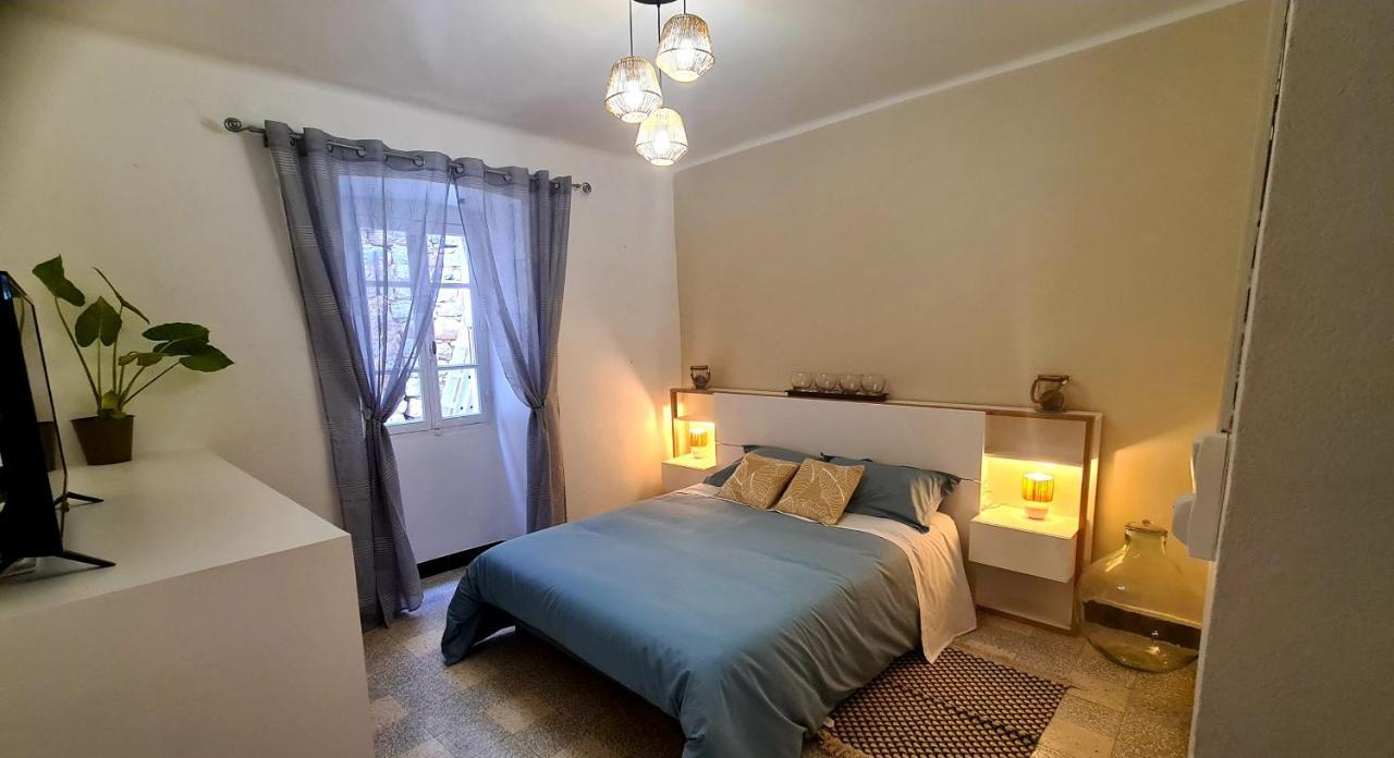 Bed and Breakfast Lou Mouli Di Baou Labeaume Exterior foto